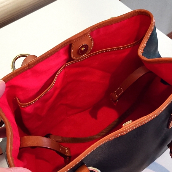 Dooney & Bourke Saffiano Small Briana Black Brown bag - Picture 5 of 11